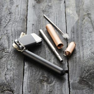 Paille téléscopique inox avec brosse et support rosé ou noir