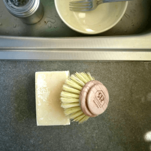 Savon à vaisselle solide, au bicarbonate de soude – FER A CHEVAL